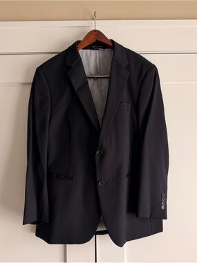 Tommy Hilfiger Black Two-Button Suit